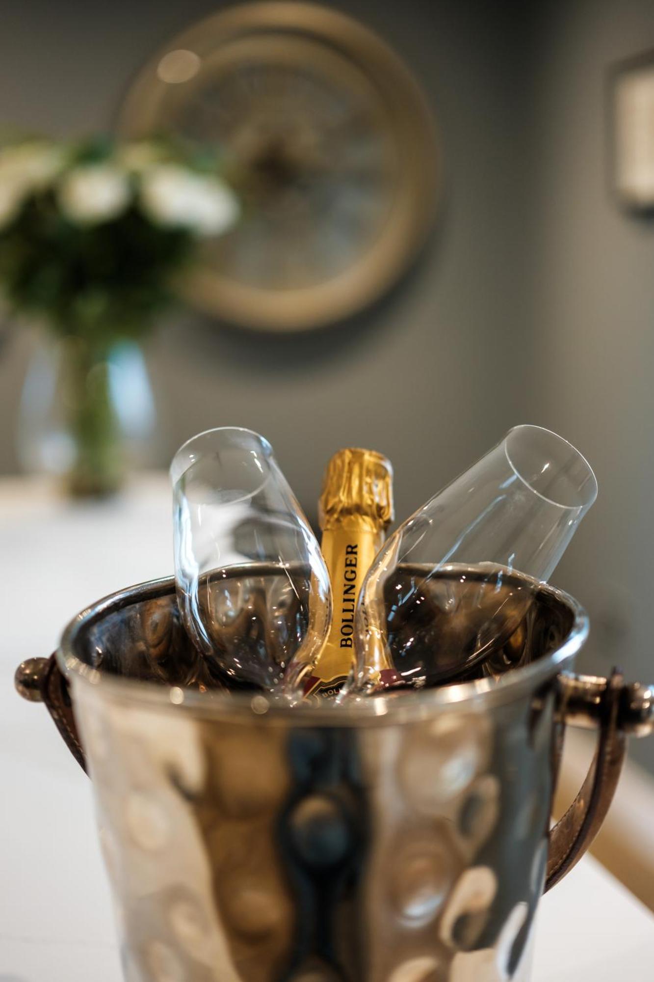 Bramley Brook 5* Luxury Whalley