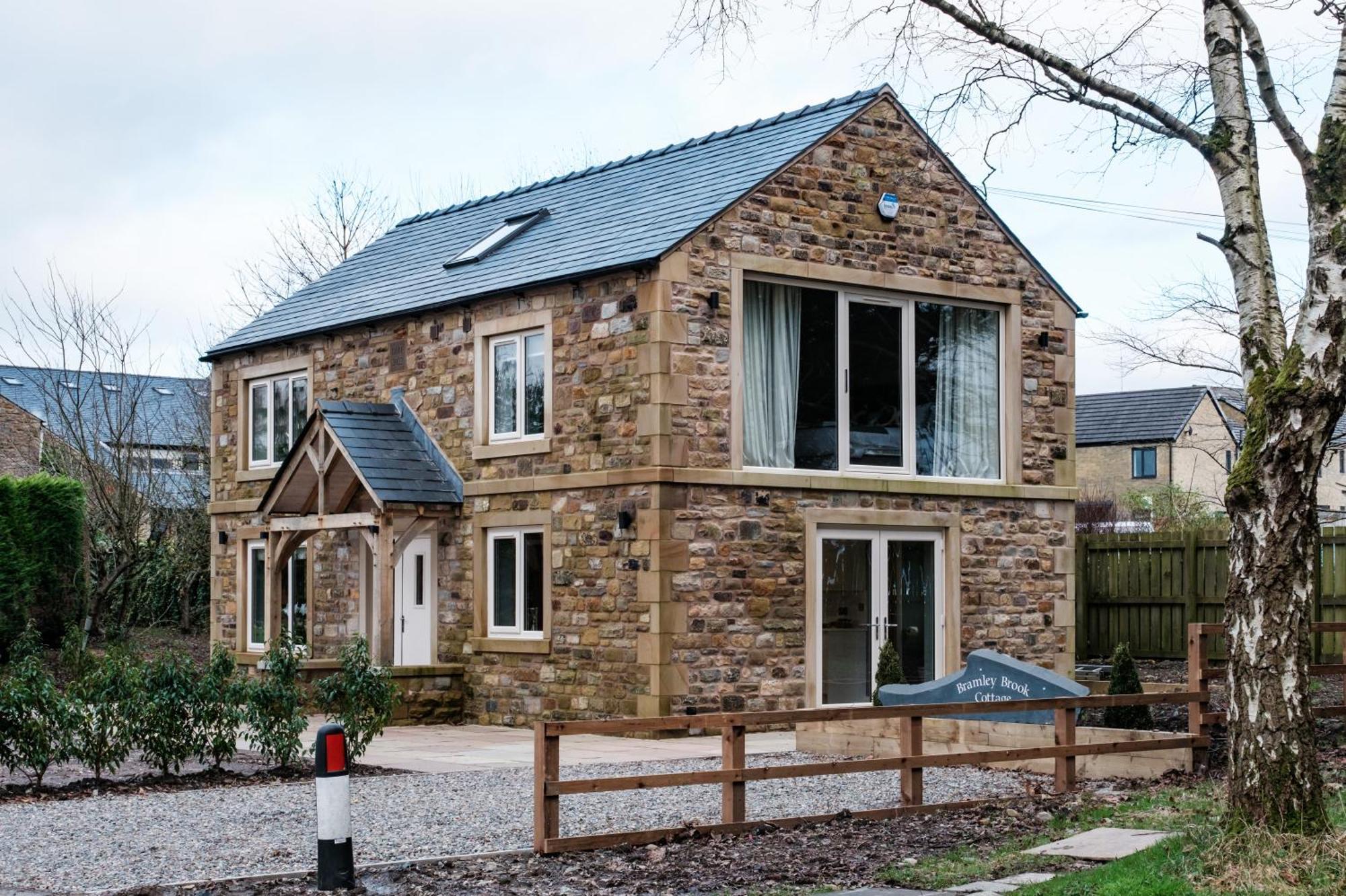 Bramley Brook 5* Luxury